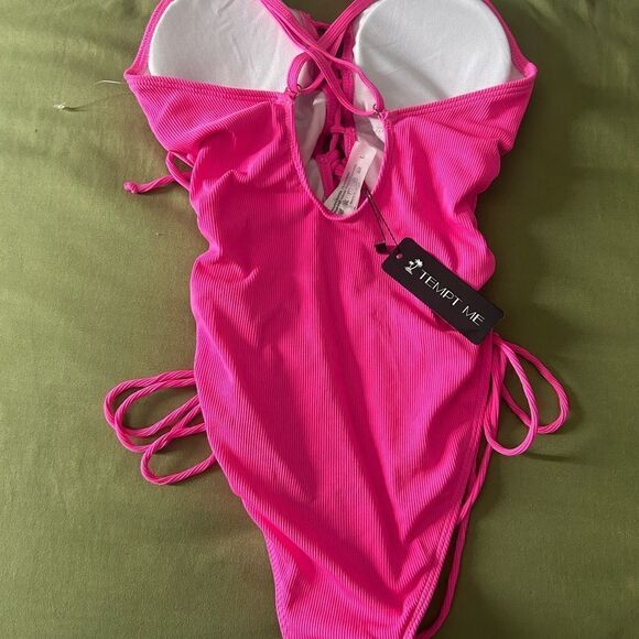 TEMPT ME Criss Cross Strappy Sexy NWT Size L - Picture 7 of 7